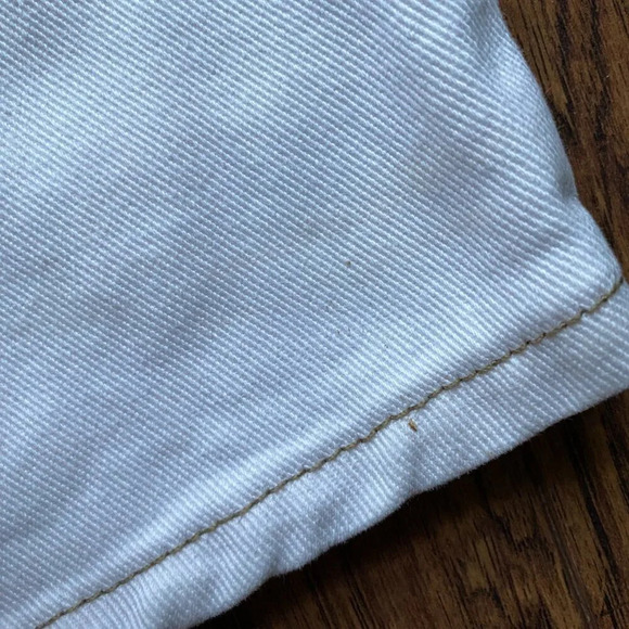 FREE People Cream Cotton 5 1/2” High  Rise Jean Cindy Utility Short Size 2 - Picture 8 of 13